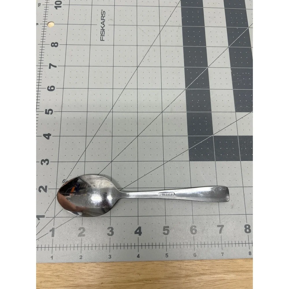 Oneida Teaspoons Set 5 Silver Stainless Steel Flared Handle 6 Inch Flatware‎